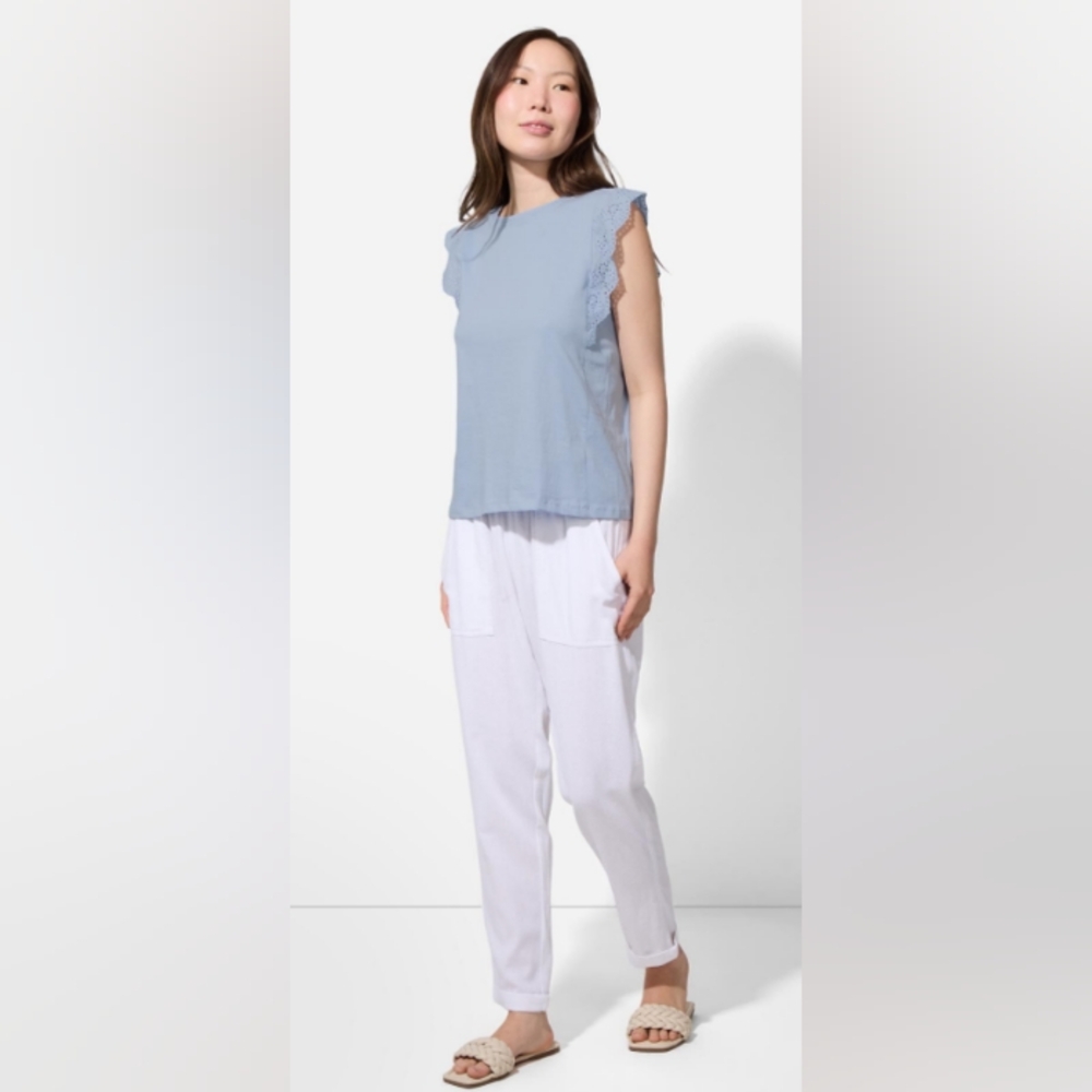 NWOT Ruffle Blue Top Medium - Picture 1 of 7